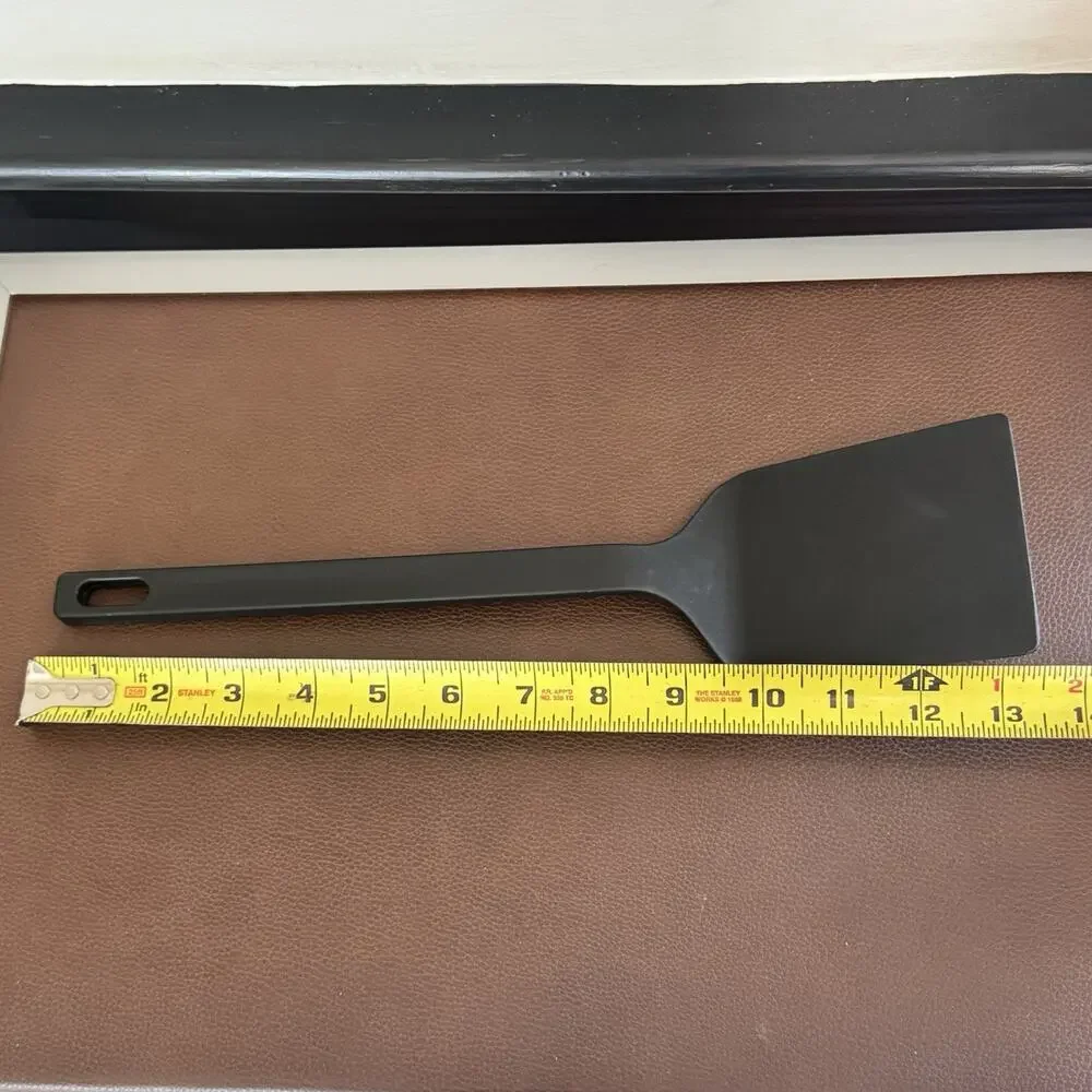 Room Essentials Black Plastic Spatula/Turner - As Is